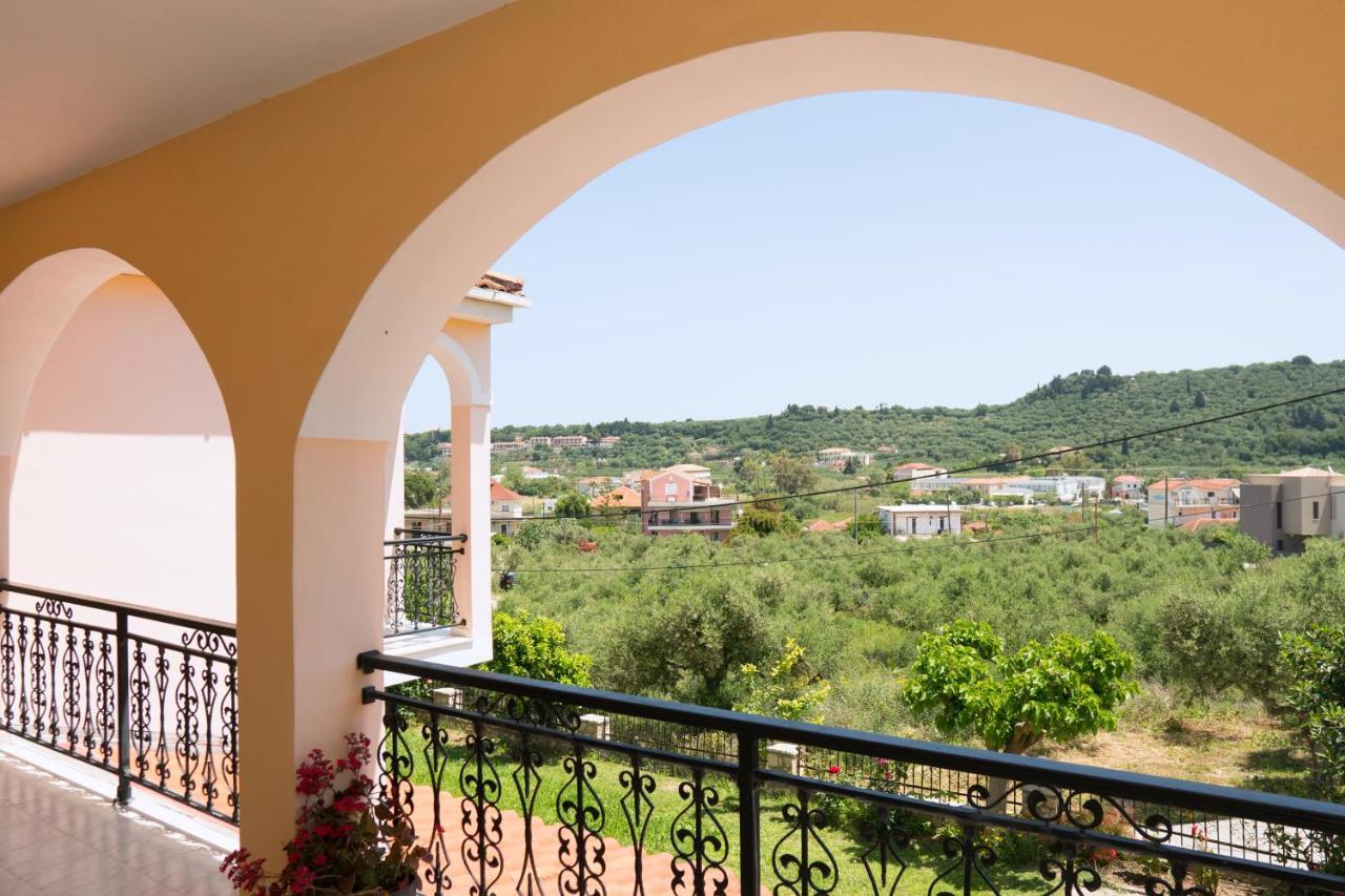 Raptis Guest House Tsilivi  Esterno foto